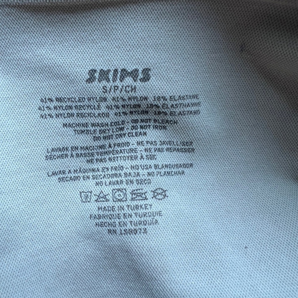 Skims Sculpting Mid-Waist Thong Tan Beige Seamless Shapewear Womens Size Small - Picture 6 of 8